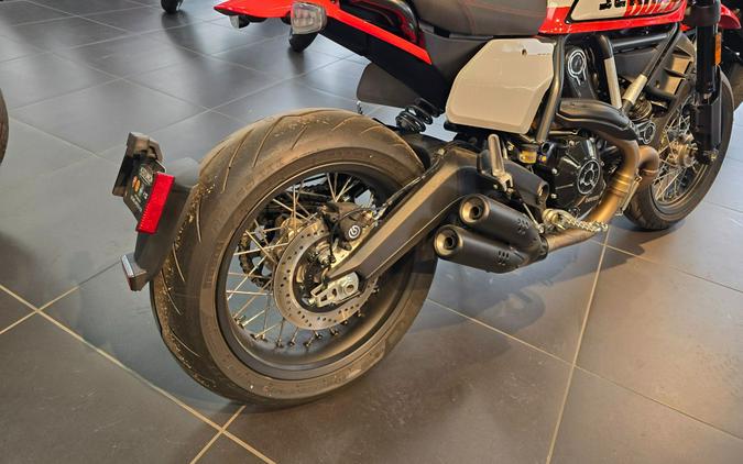 2022 Ducati Scrambler Urban Motard