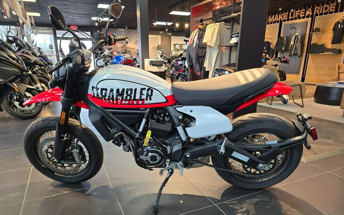 2022 Ducati Scrambler Urban Motard