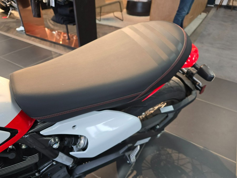 2022 Ducati Scrambler Urban Motard