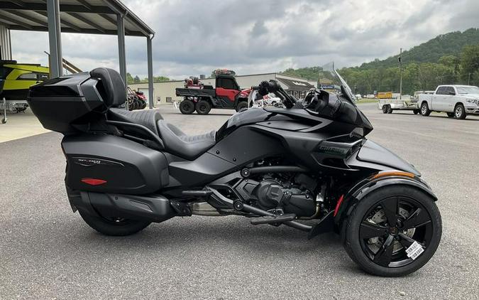 2023 Can-Am® Spyder F3 Limited Dark Wheels