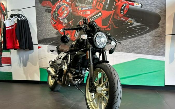 2017 Ducati Scrambler Cafe Racer