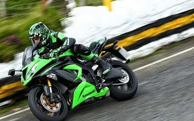 2013 Kawasaki Ninja® ZX™-6R