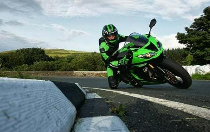 2013 Kawasaki Ninja® ZX™-6R