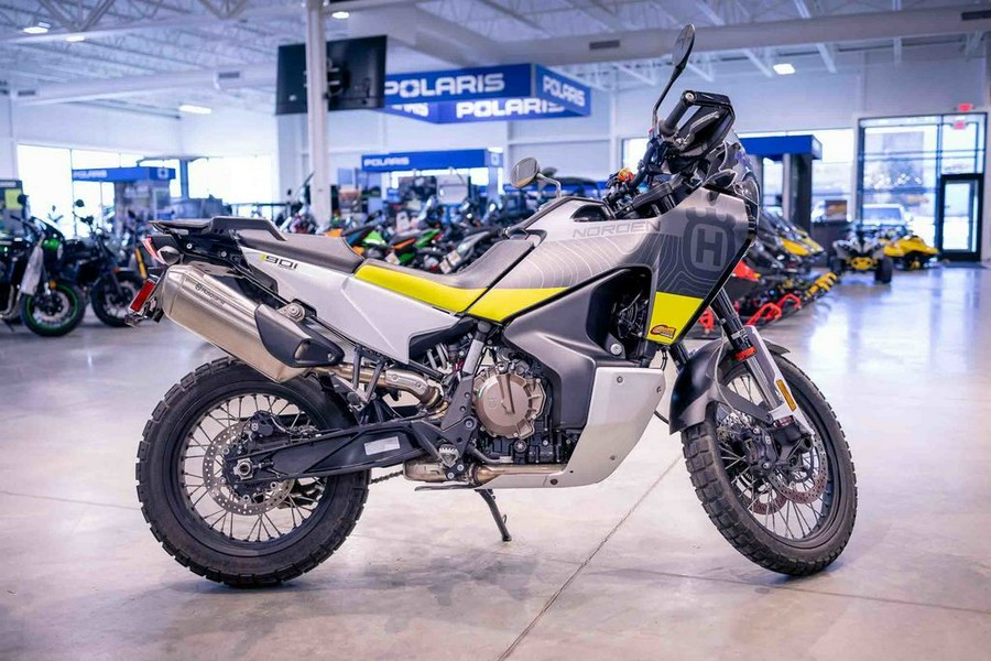 2022 Husqvarna® Norden 901
