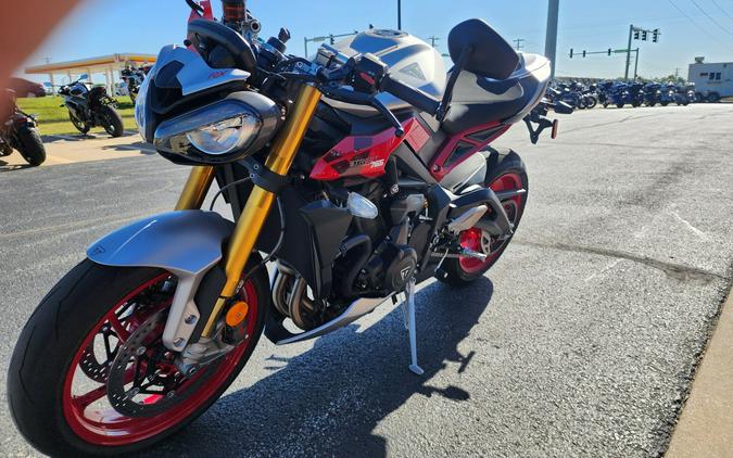 2026 Triumph Street Triple 765 RX