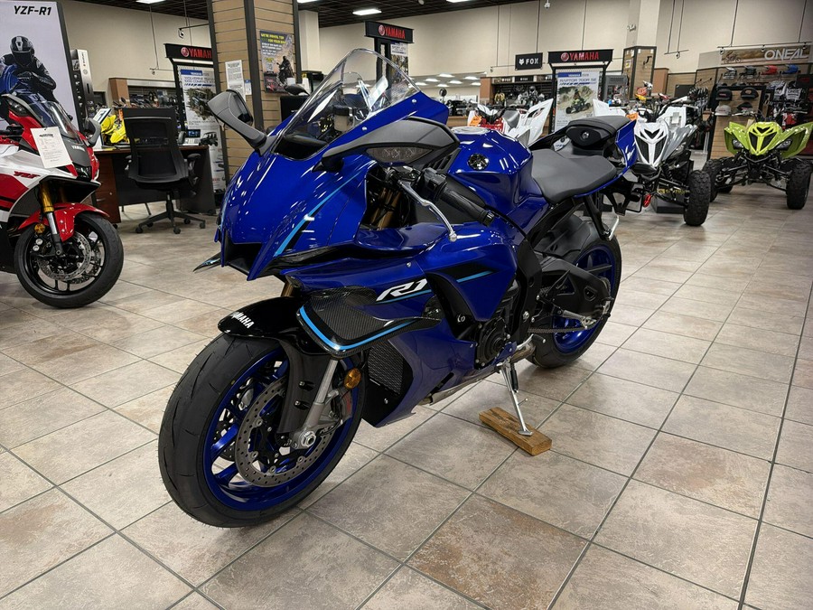 2026 Yamaha YZF-R1