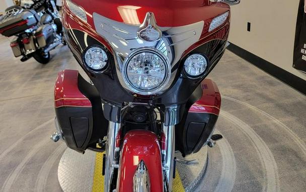 2019 Indian Motorcycle® Roadmaster® Elite Wildfire Red Candy/Thunder Black Crystal/24k Gold