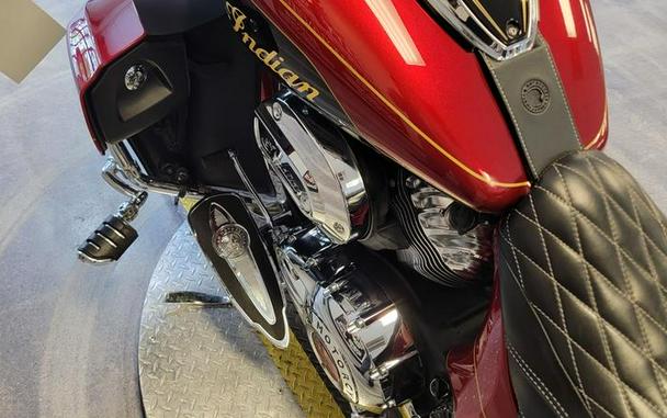 2019 Indian Motorcycle® Roadmaster® Elite Wildfire Red Candy/Thunder Black Crystal/24k Gold