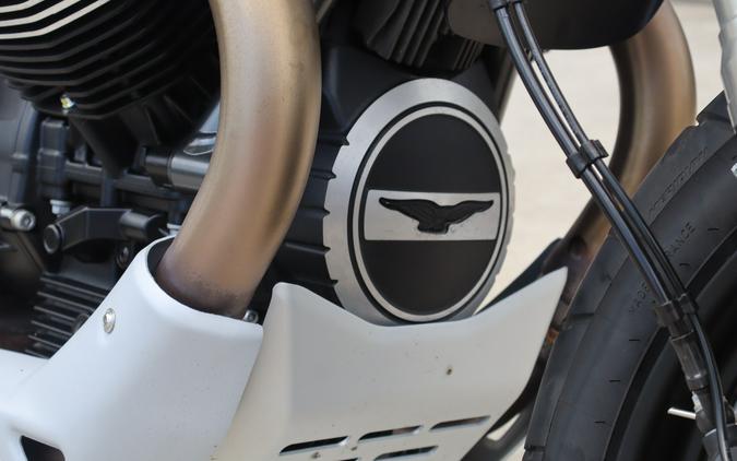 2023 Moto Guzzi V85 TT