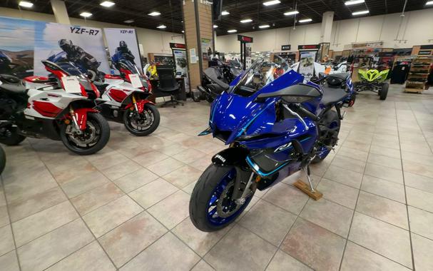 2026 Yamaha YZF-R1