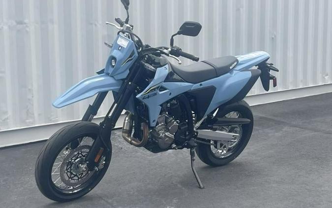2025 Suzuki DR-Z4SMM5