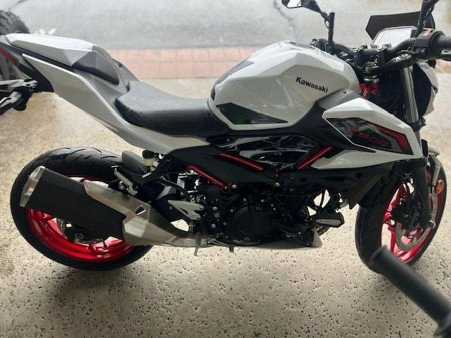 2026 Kawasaki Z500 SE ABS