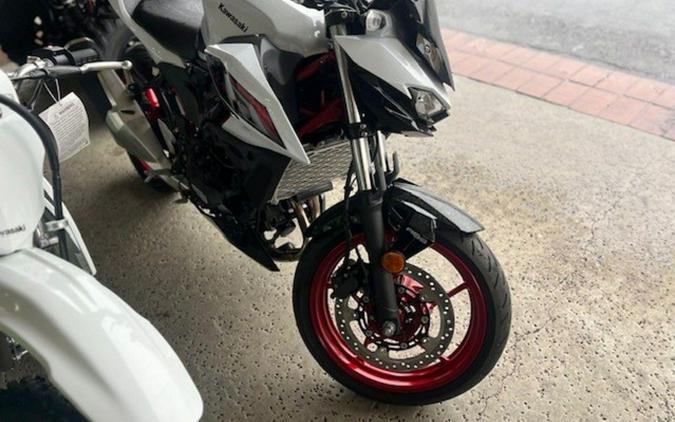 2026 Kawasaki Z500 SE ABS