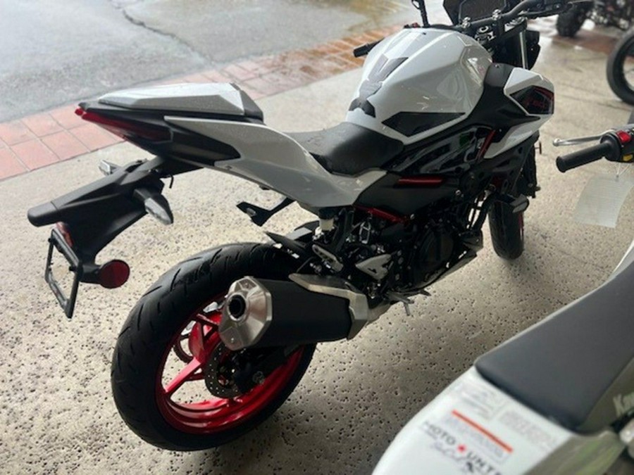 2026 Kawasaki Z500 SE ABS