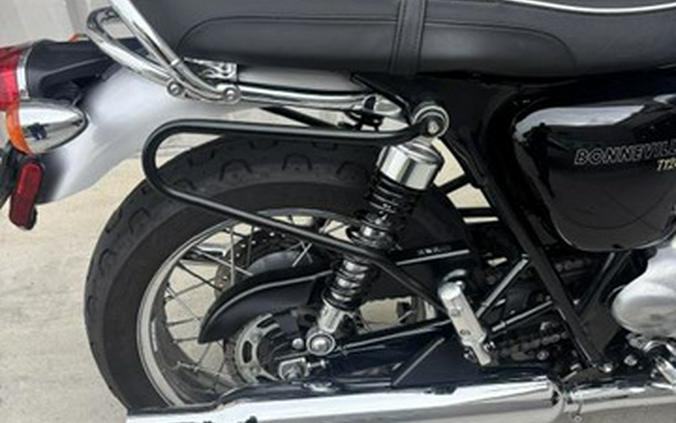 2018 Triumph Bonneville T120