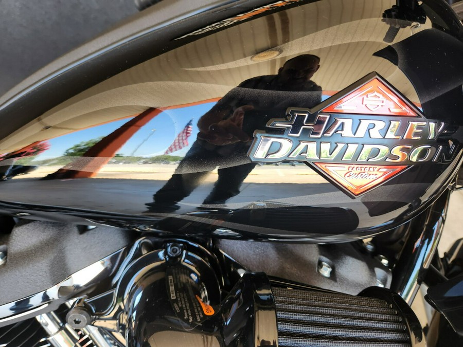 FXLRST 2025 Low Rider™ ST