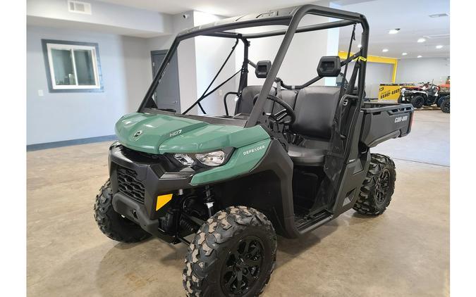 2026 Can-Am Defender HD7