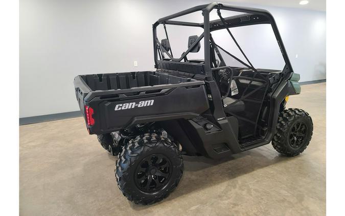 2026 Can-Am Defender HD7