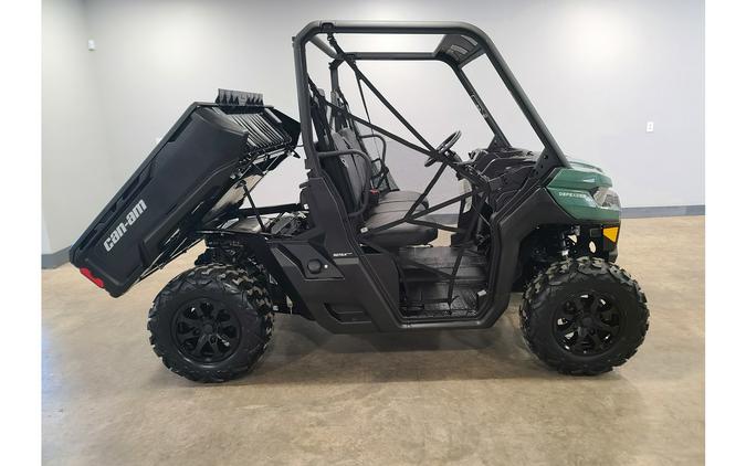 2026 Can-Am Defender HD7