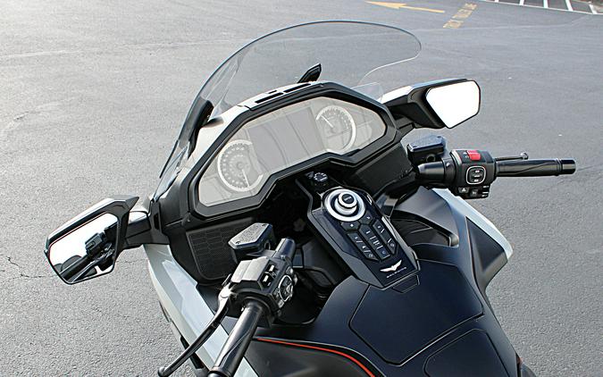 2021 HONDA Gold Wing