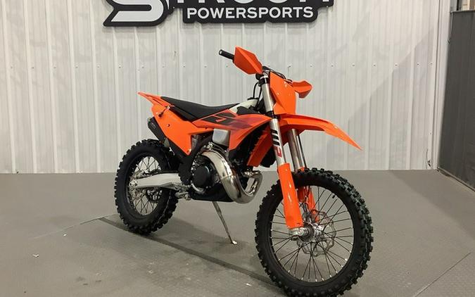 2027 KTM XC 300