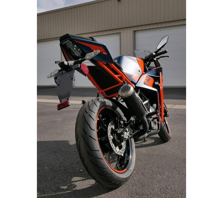 2023 KTM RC 390