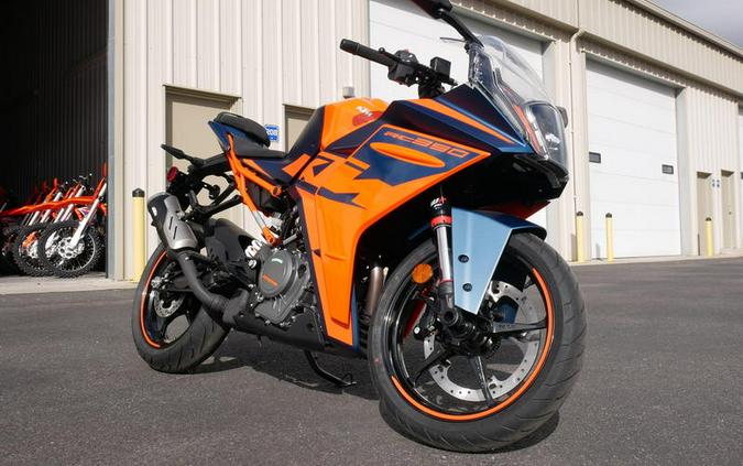 2023 KTM RC 390