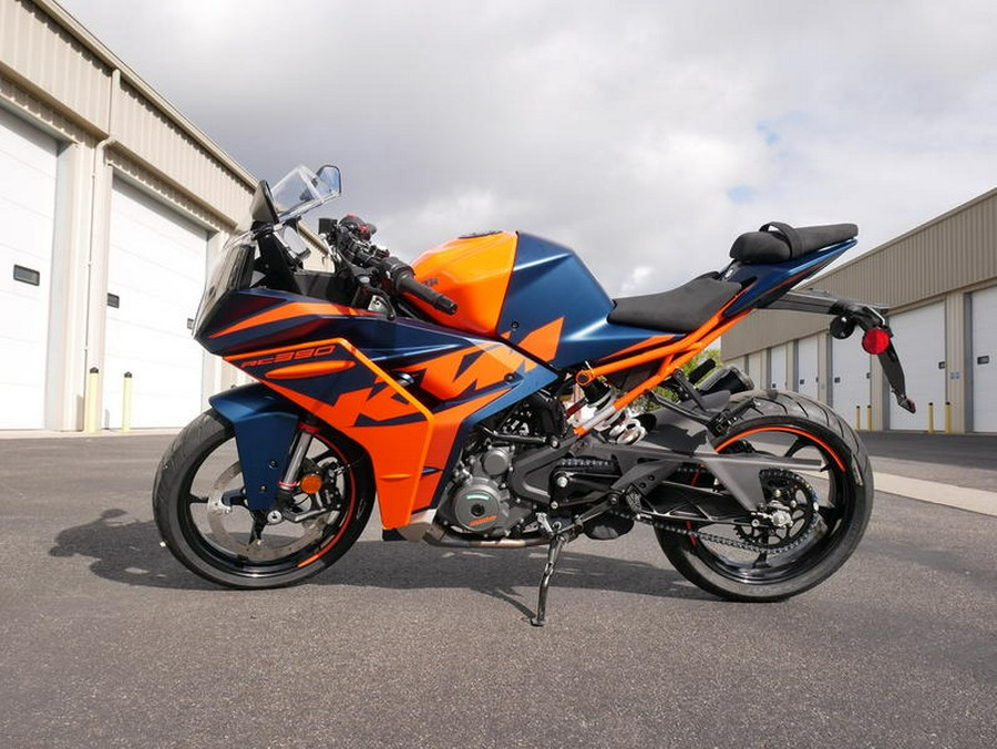 2023 KTM RC 390