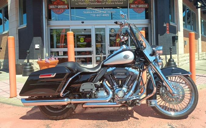 2010 Police Road King