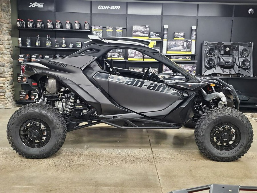 2024 Can-Am™ Maverick R X rs With SMART-SHOX