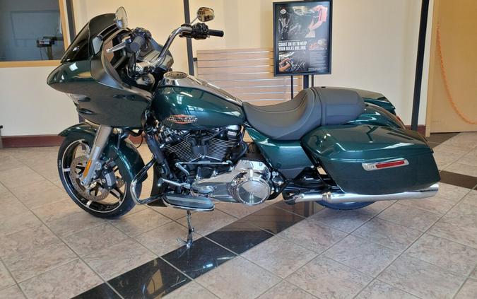 2024 Harley-Davidson Road Glide™ Alpine Green