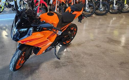 2024 KTM RC 390