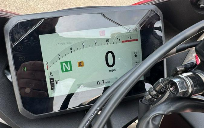 2024 Honda CBR650R E-Clutch