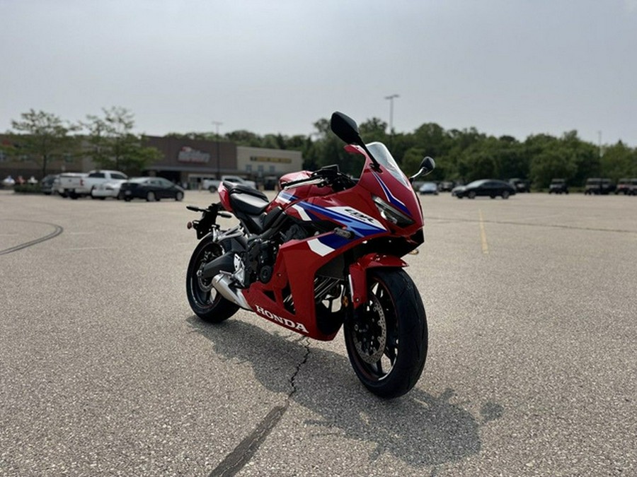 2024 Honda CBR650R E-Clutch