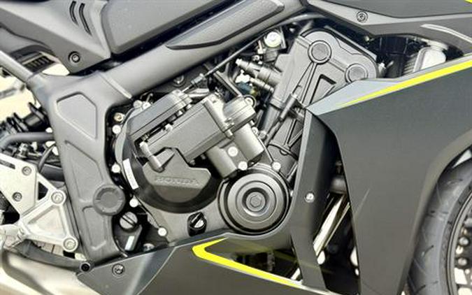 2026 Honda CBR650R E-Clutch