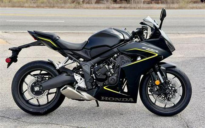 2026 Honda CBR650R E-Clutch