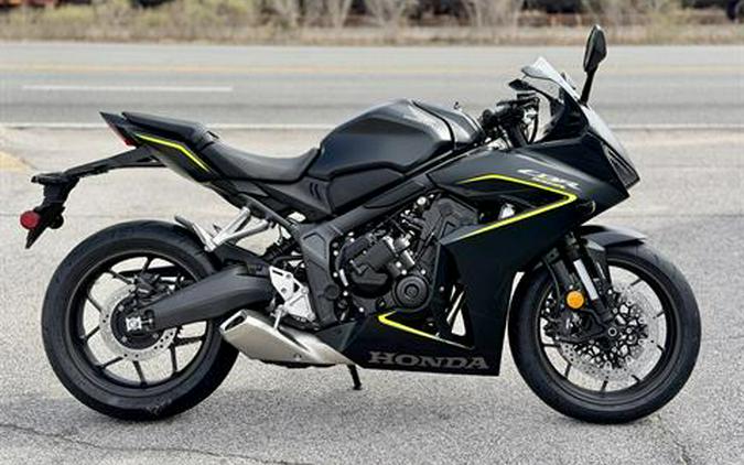 2026 Honda CBR650R E-Clutch
