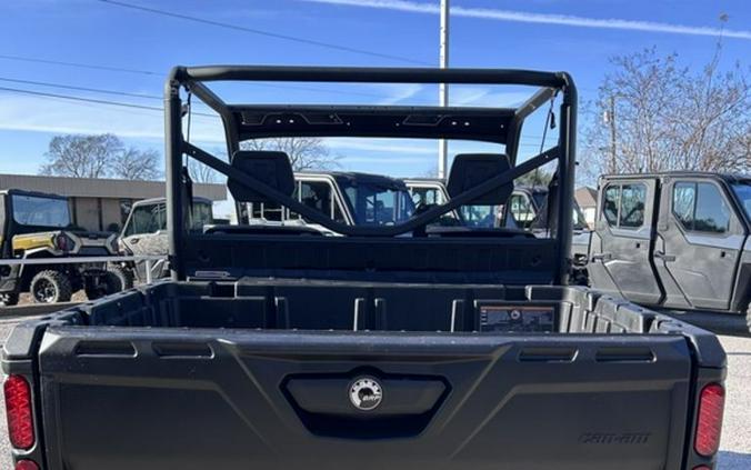 2026 Can-Am® Defender HD7