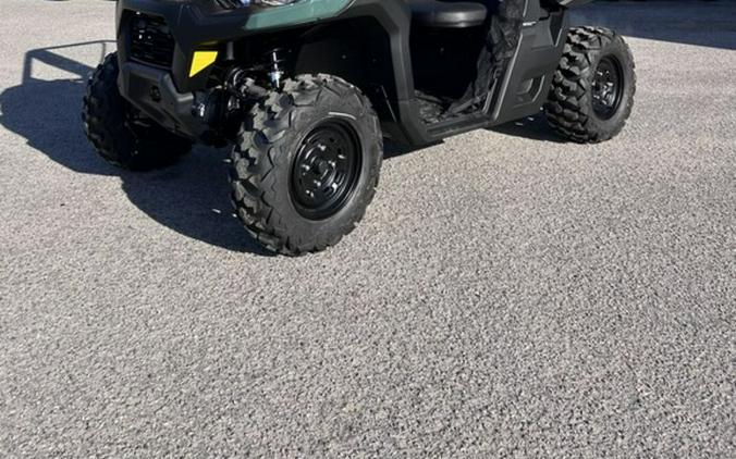 2026 Can-Am® Defender HD7