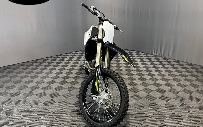 2026 TRIUMPH TF 450-X