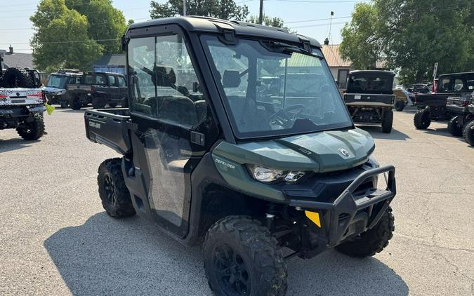 2023 Can-Am® Defender DPS HD7 Tundra Green