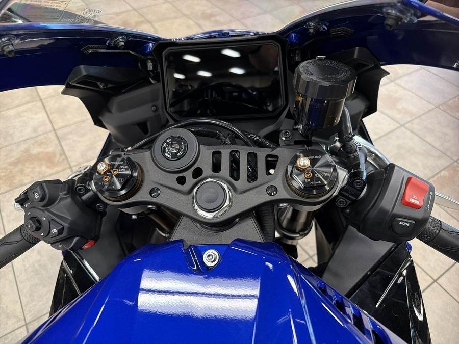2027 Yamaha YZF-R9