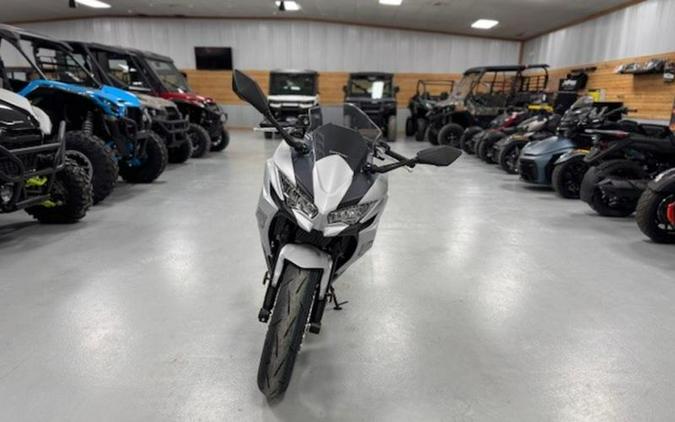 2026 Kawasaki Ninja® 650 ABS