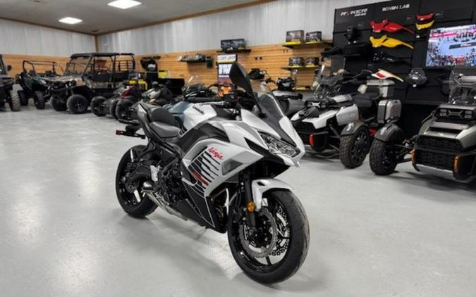 2026 Kawasaki Ninja® 650 ABS