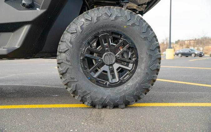 2026 Can-Am Defender MAX Limited HD11