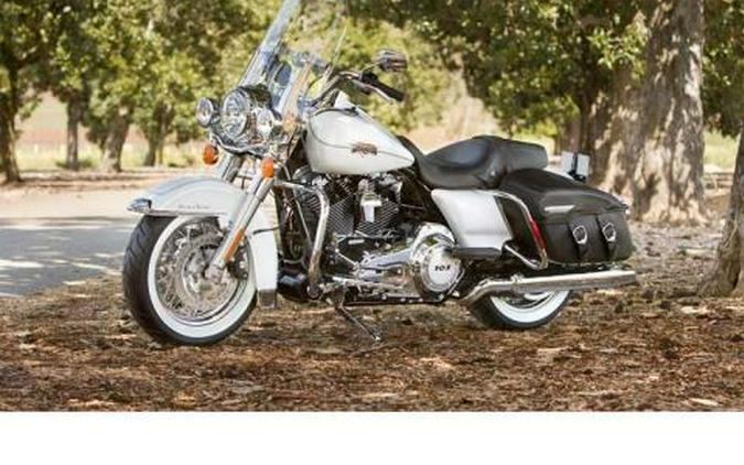 2013 Harley-Davidson Road King® Classic