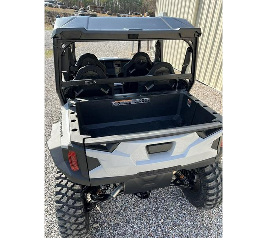 2026 Polaris® General XP 4 1000 Sport