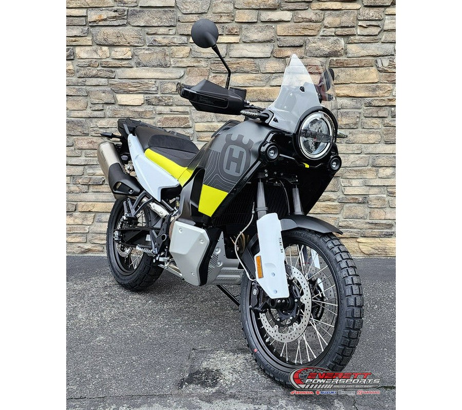 2023 Husqvarna® Norden 901