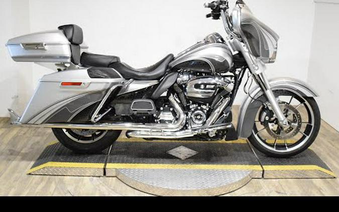 2019 Harley-Davidson FLHTCU Electra Glide Ultra Classic