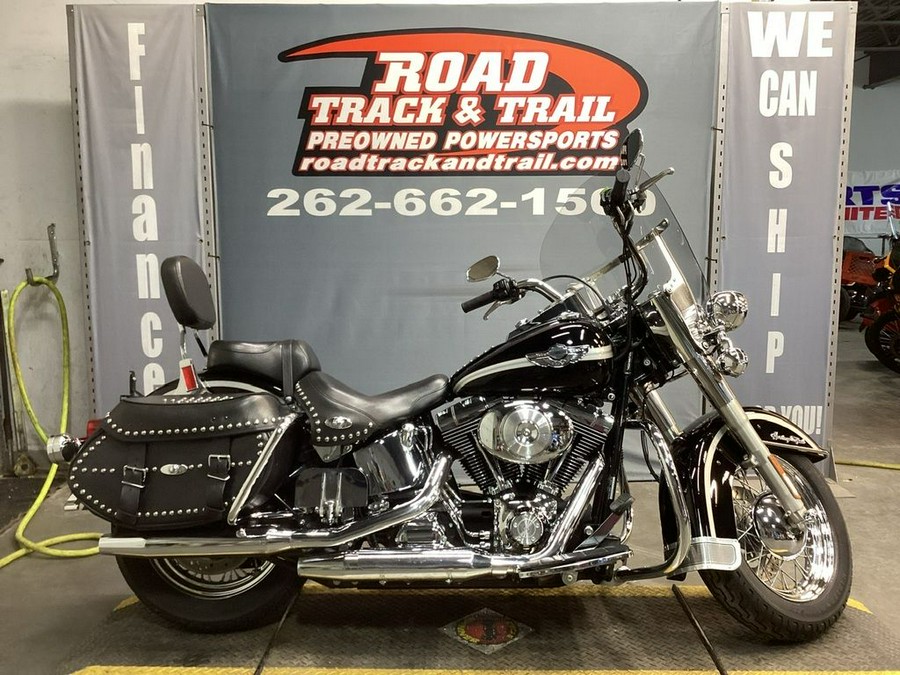 2003 Harley-Davidson® FLSTC - Heritage Softail® Classic